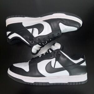 Women’s Panda Dunk Low - size 8.5